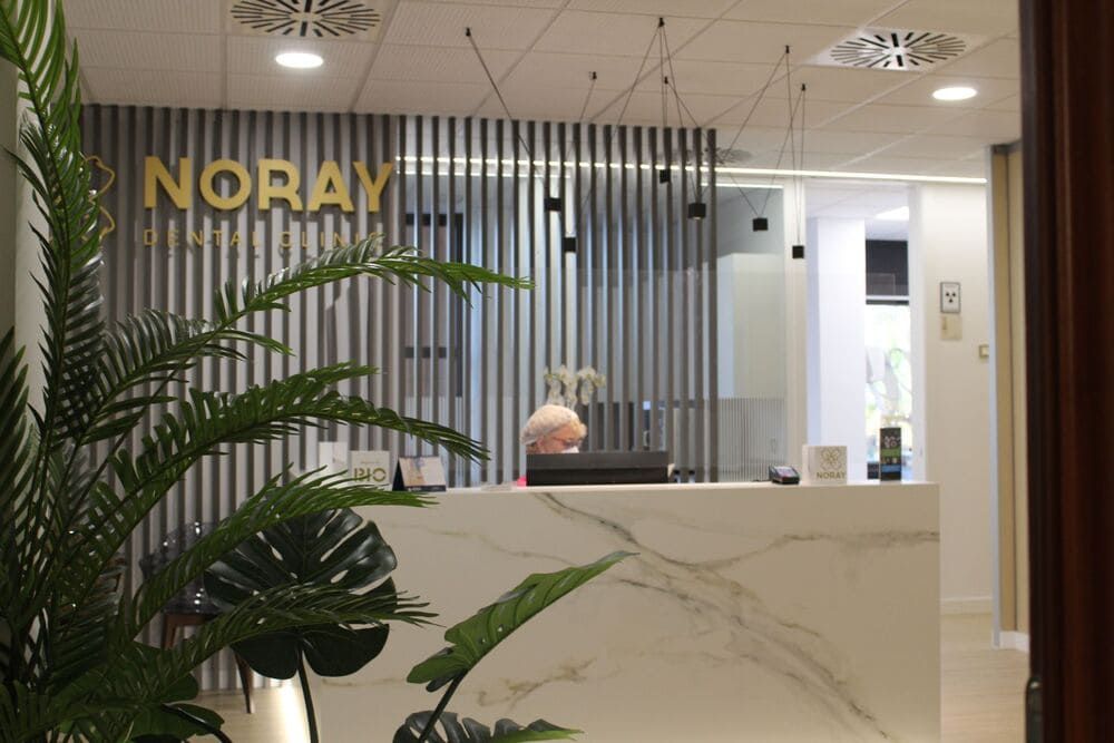 Clínica Dental Noray Internacional recepción de la clínica