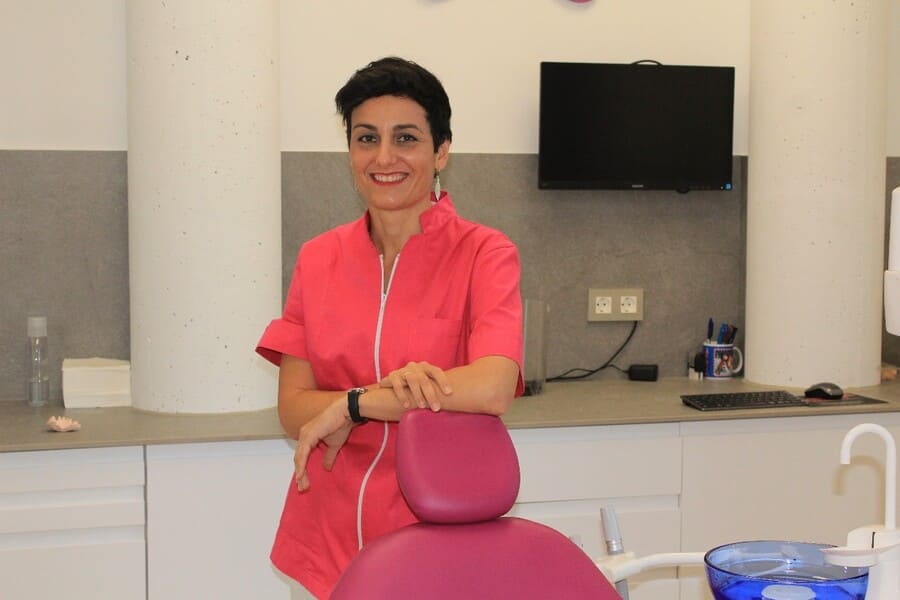 Clínica Dental Noray Internacional odontóloga
